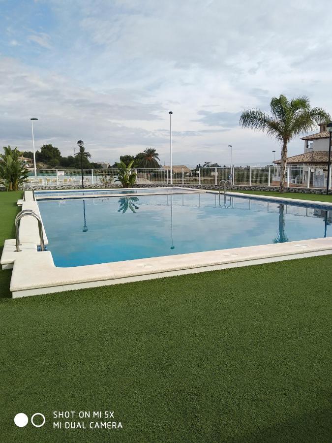 Residencial El Pinet Beach La Mariña Екстериор снимка