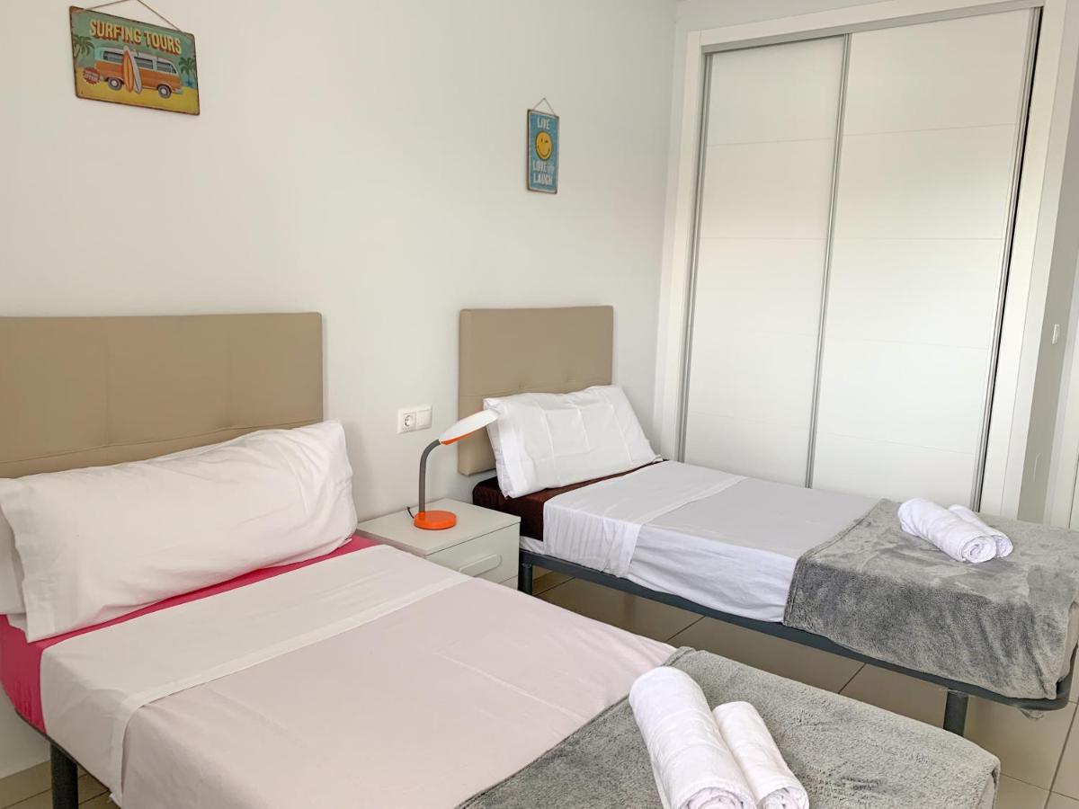 Residencial El Pinet Beach La Mariña Екстериор снимка